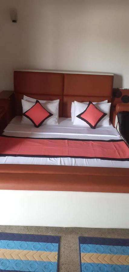أونا واتونا Star Light Villas المظهر الخارجي الصورة