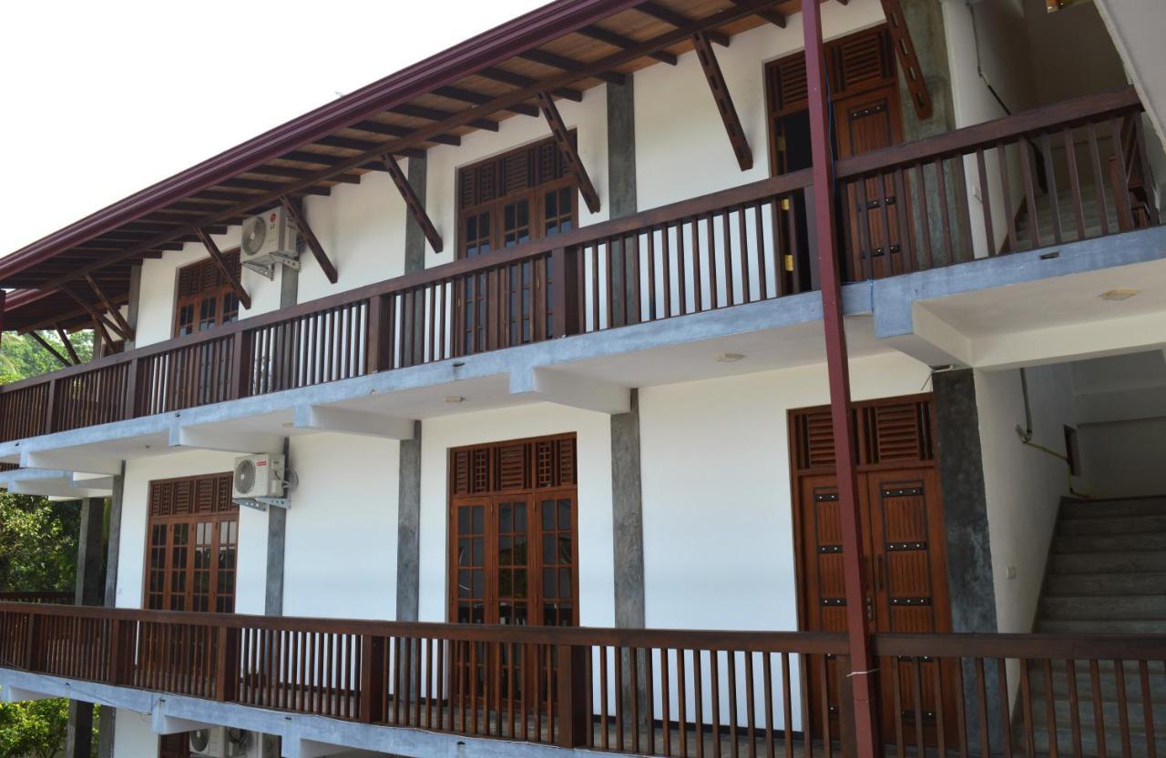 أونا واتونا Star Light Villas المظهر الخارجي الصورة